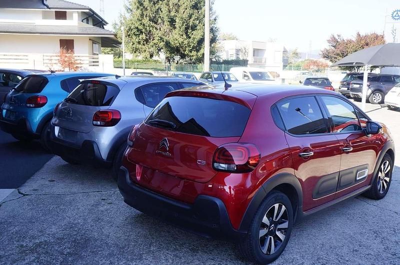 Usata Citroën C3 PureTech 110 CV (80 kW) 2024 Grigio Berlina
