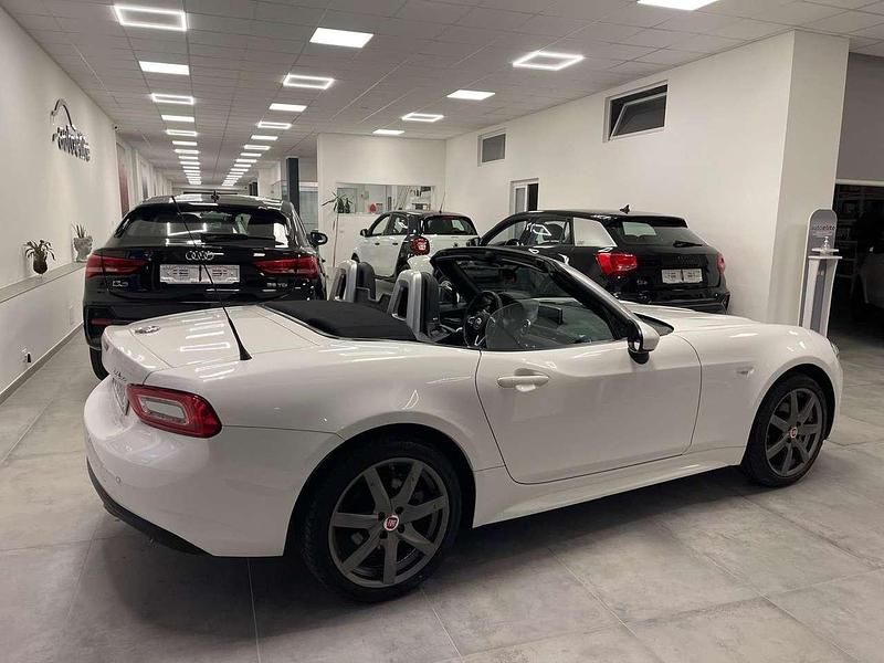 Usata Fiat 124 Spider 140 CV (102 kW) 2018 Bianco Cabrio