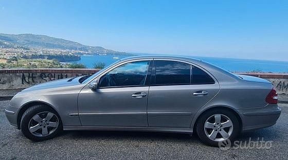 Usata Mercedes E280 2006 Grigio Berlina