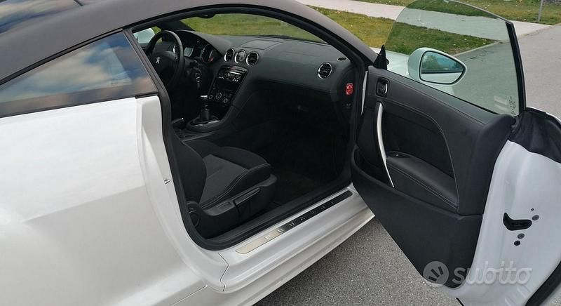 Usata Peugeot RCZ 163 CV (119 kW) 2014 Bianco Coupé