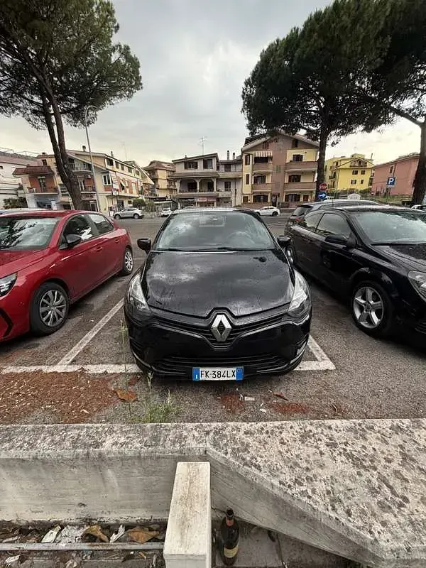 Usata Renault Clio IV 65 CV (47 kW) 2017 Berlina