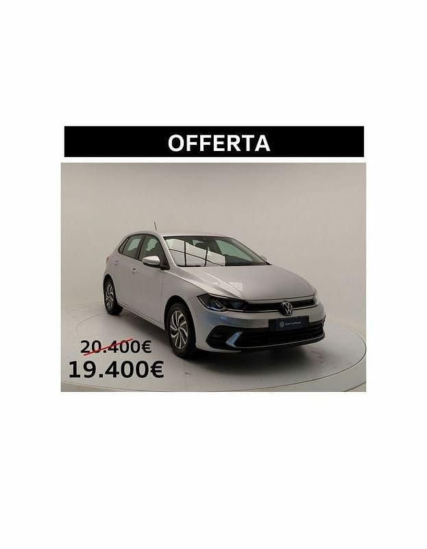 Usata VW Polo Life 95 CV (69 kW) 2023 Reflex silver Utilitaria