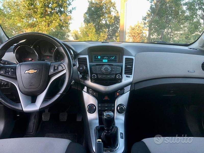 Usata Chevrolet Cruze LT 163 CV (119 kW) 2011 Nero Berlina