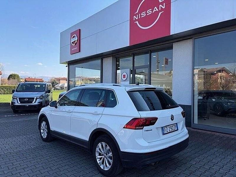 Usata VW Tiguan Business 131 CV (96 kW) 2020 Bianco pastello SUV