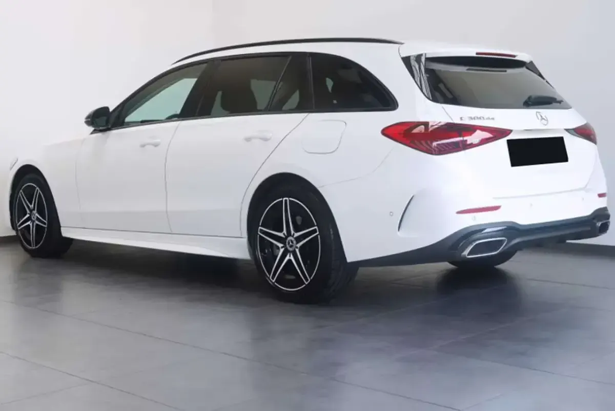 Usata Mercedes C300 Advanced Plus 197 CV (144 kW) 2024 Bianco SUV