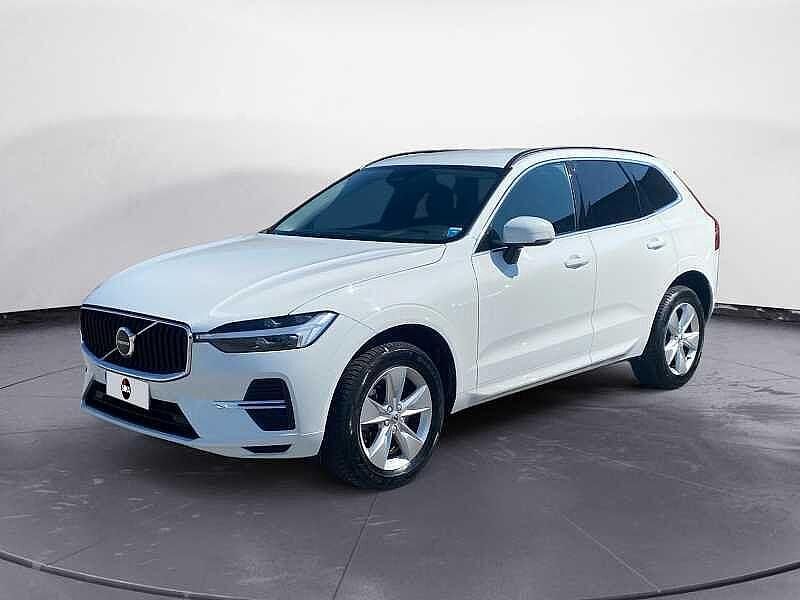 Bianco Usata 2022 Volvo XC60 Momentum SUV | 29.900 € - Immagine 1/4