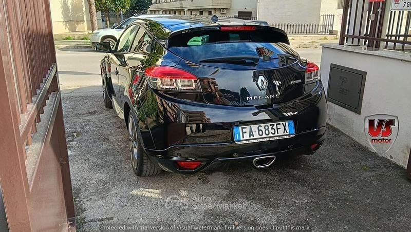 Usata Renault Mégane Coupé R.S. 265 CV (194 kW) 2015 Nero Coupé