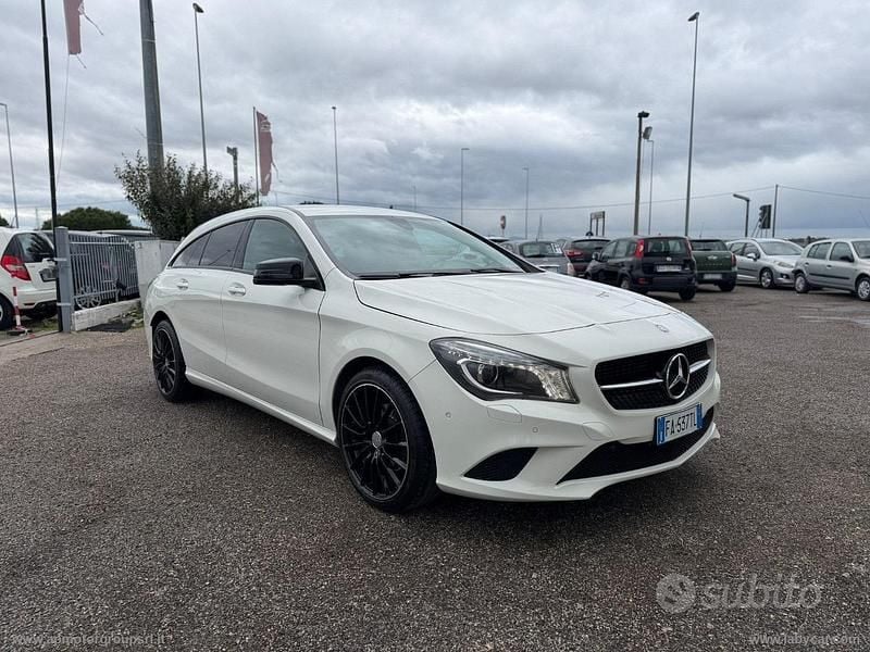 Usata Mercedes CLA220 177 CV (130 kW) 2015 Other Berlina
