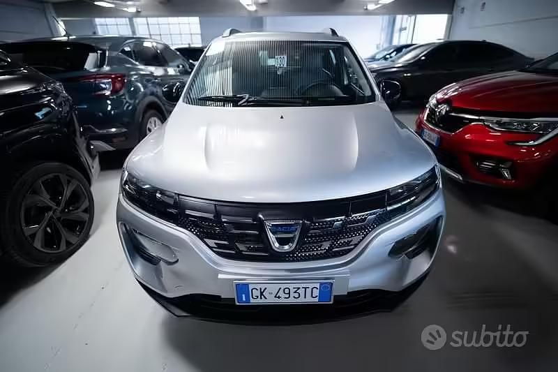 Usata Dacia Spring Comfort 33 kW (45 CV) 2022 Grigio Utilitaria