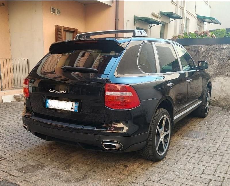 Usata Porsche Cayenne 290 CV (213 kW) 2007 Nero SUV
