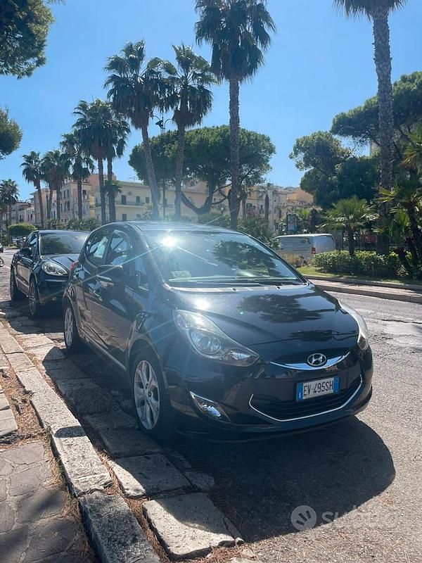 Usata Hyundai ix20 Style 90 CV (66 kW) 2014 Nero Utilitaria