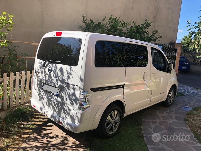 Usata Nissan e-NV200 80 kW (109 CV) 2018 Bianco Monovolume
