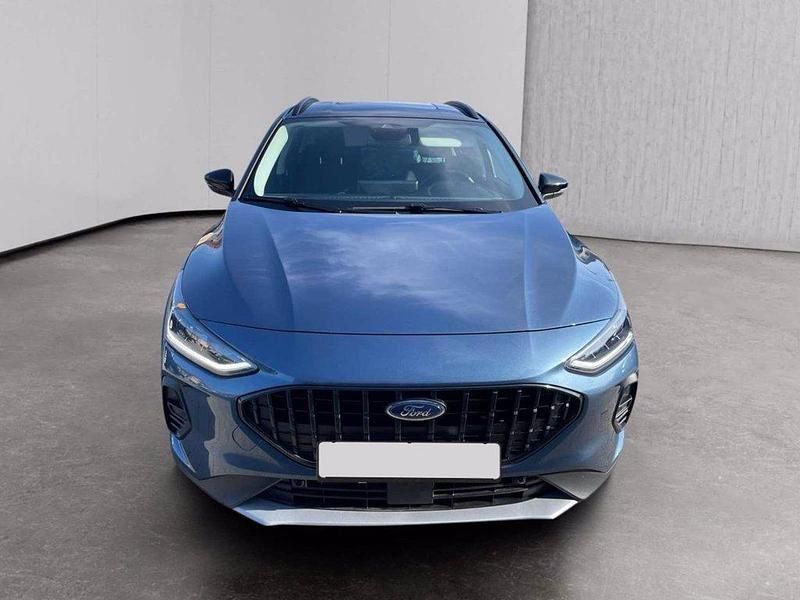 Usata Ford Focus Active 125 CV (91 kW) 2023 Blu Berlina