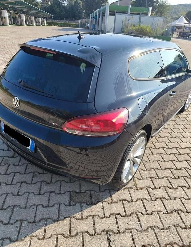 Begagnad VW Scirocco 160 HK (117 kW) 2010 Svart Sportkupé
