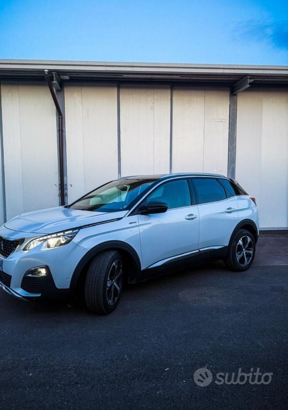 Usata Peugeot 3008 GT-line 120 CV (88 kW) 2017 Bianco SUV