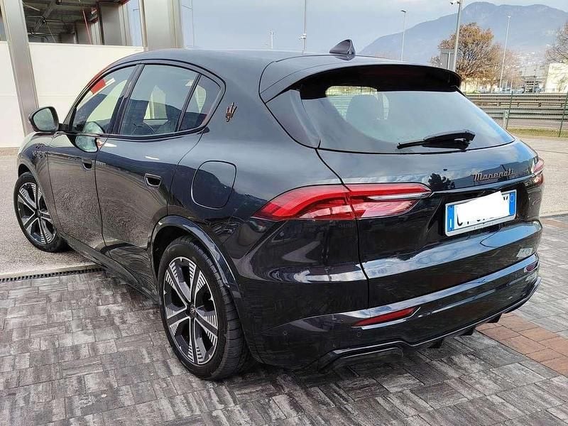 Begagnad Maserati Grecale Folgore 409 kW (557 HK) 2025 SUV