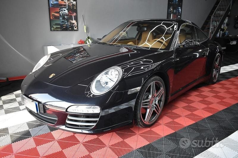 Usata Porsche 997 385 CV (283 kW) 2011 Nero Cabrio