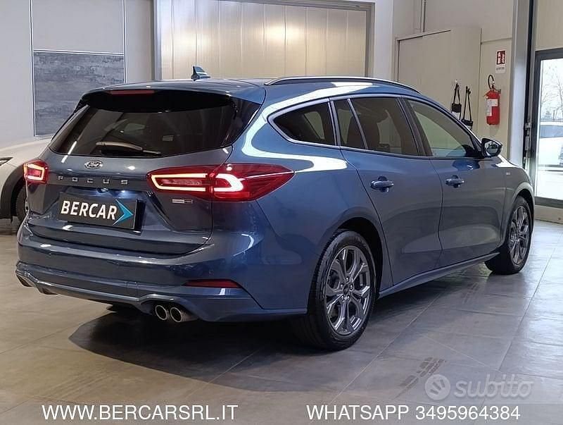 Usata Ford Focus ST-Line 125 CV (91 kW) 2022 Blu/azzurro Station wagon