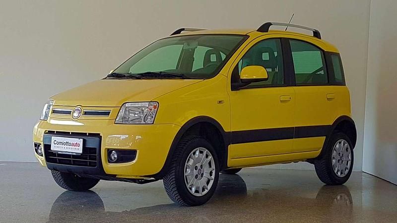 Giallo Usata 2011 Fiat Panda 4x4 Climbing Due volumi | 7900 € (Molto cara) - Immagine 1/4