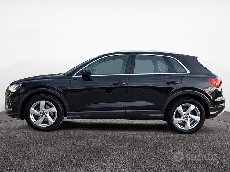 Usata Audi Q3 Advanced 150 CV (110 kW) 2022 Nero SUV