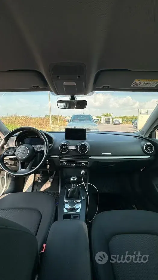 Usata Audi A3 S-Line 105 CV (77 kW) 2019 Bianco Berlina