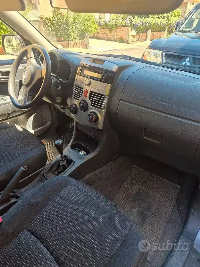 Usata Daihatsu Terios 105 CV (77 kW) 2007 Grigio SUV