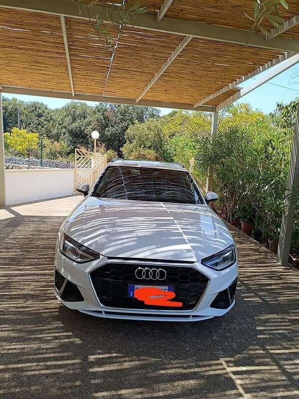 Käytetty Audi A4 S-Line 136 HP (100 kW) 2020 Farmari