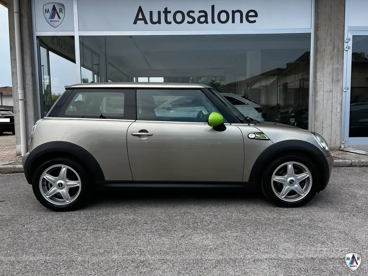 Usata Mini ONE 95 CV (69 kW) 2009 Grigio Utilitaria