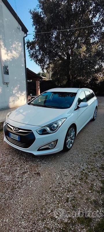 Usata Hyundai i40 136 CV (100 kW) 2014 Bianco Station wagon