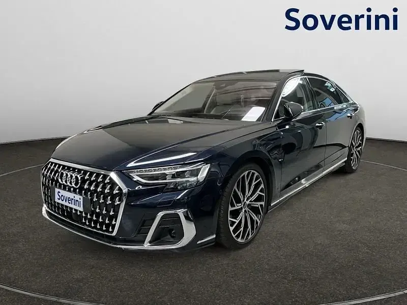 Usata Audi A8 Ambiente 286 CV (210 kW) 2022 Blu Berlina