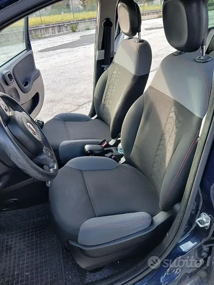 Usata Fiat Panda 69 CV (50 kW) 2017 Blu Utilitaria