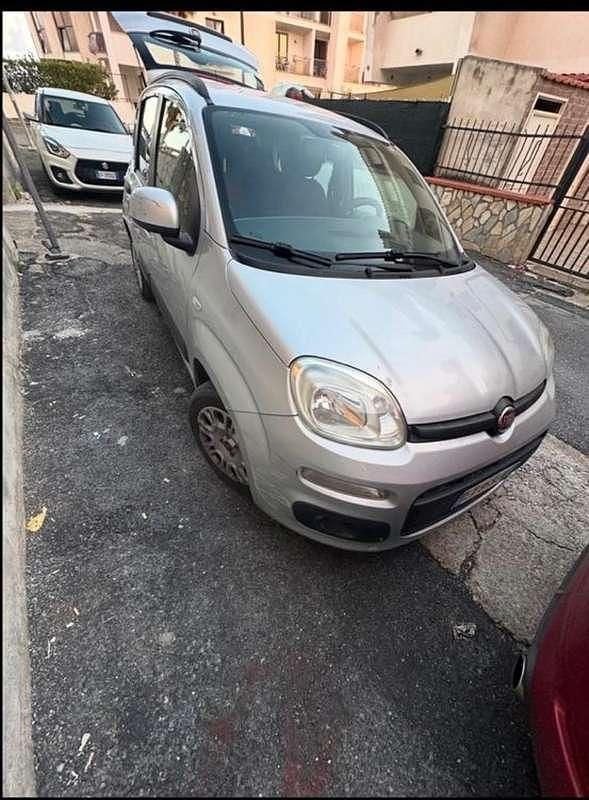 Usata Fiat Panda 69 CV (50 kW) 2018 Grigio Utilitaria