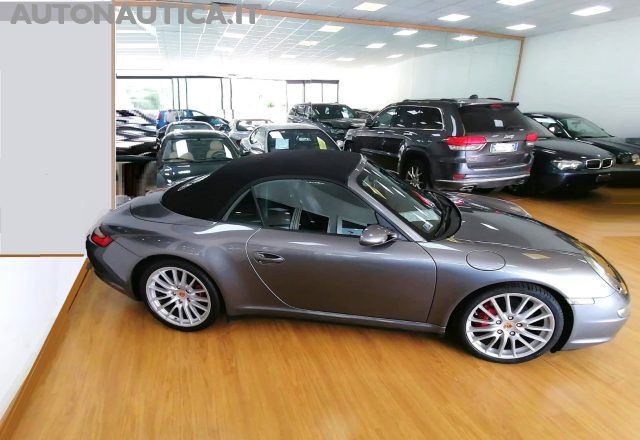 Usata Porsche 911 Carrera 4S Cabriolet 355 CV (261 kW) 2007 Grigio Cabrio