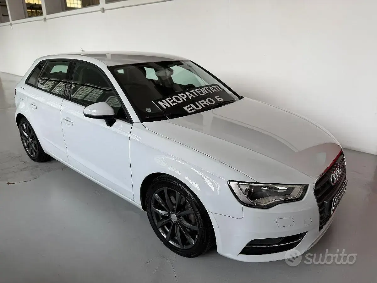 Usata Audi A3 Ambition 110 CV (80 kW) 2015 Bianco Berlina