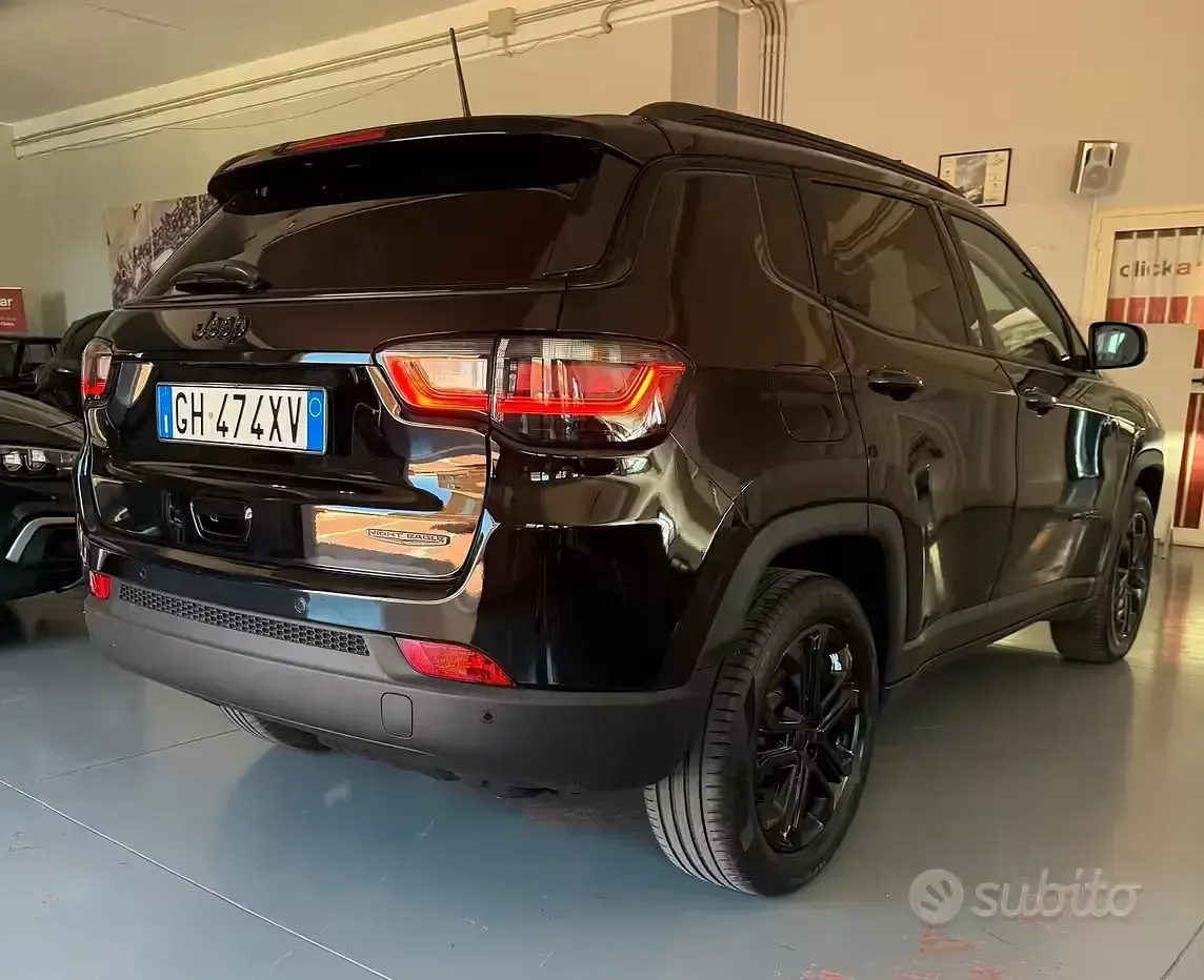 Usata Jeep Compass Night Eagle 131 CV (96 kW) 2022 Nero SUV