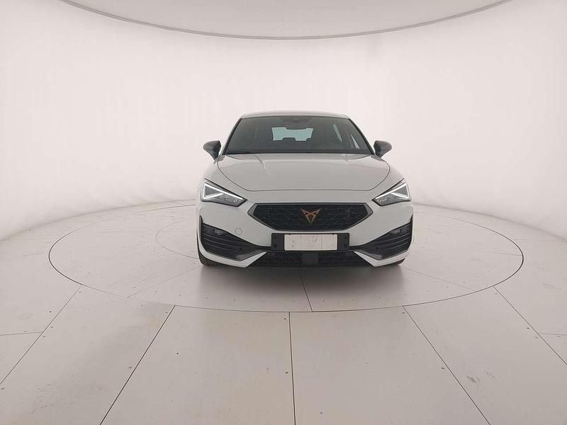 Usata Cupra Leon 150 CV (110 kW) 2023 Bianco nevada Berlina