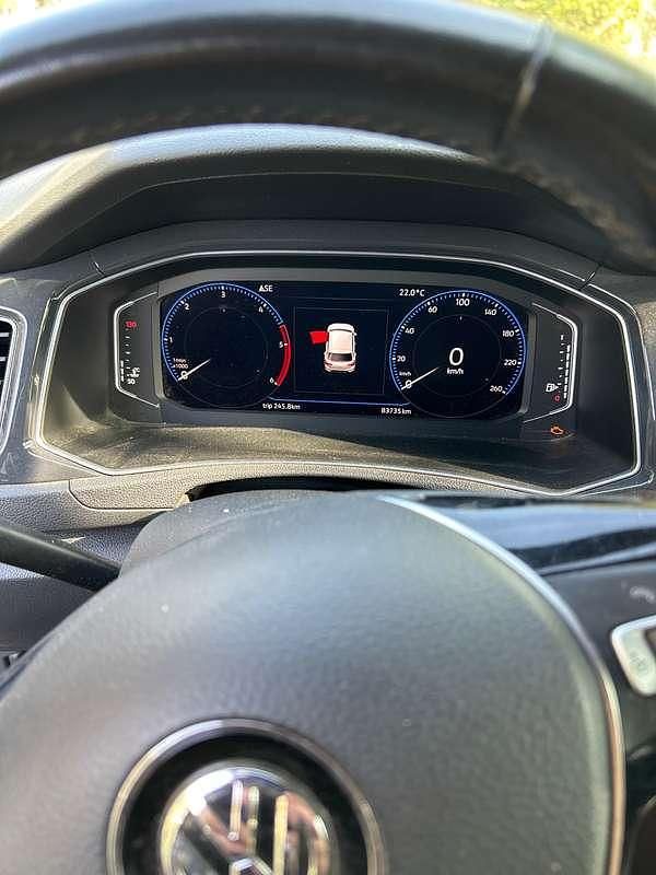 Grigio Usata 2018 VW T-Roc Advance SUV | 18.200 € (Buon prezzo) - Immagine 1/4