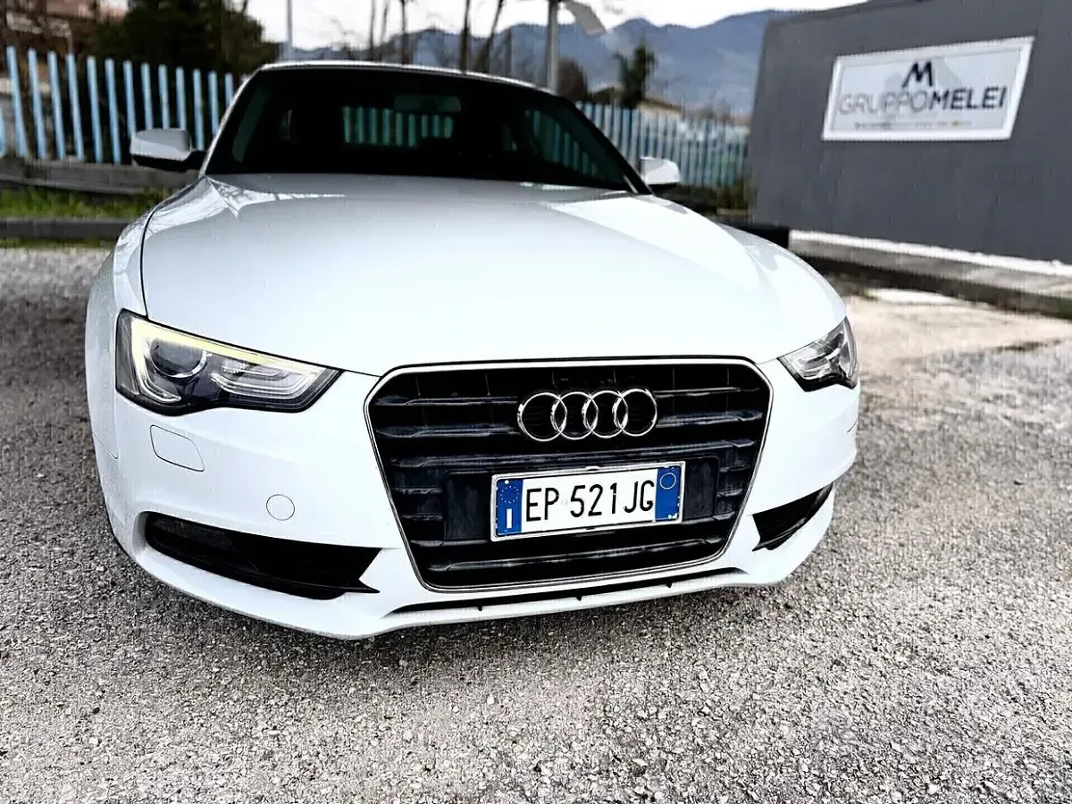 Usata Audi A5 Business Plus 177 CV (130 kW) 2013 Bianco Coupé