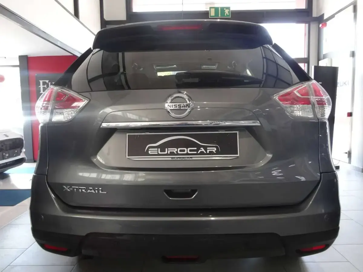Usata Nissan X-Trail Tekna 131 CV (96 kW) 2014 Grigio SUV