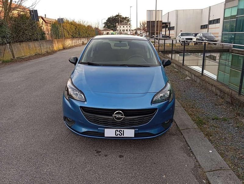 Usata Opel Corsa 71 CV (52 kW) 2019 Blu/azzurro Berlina