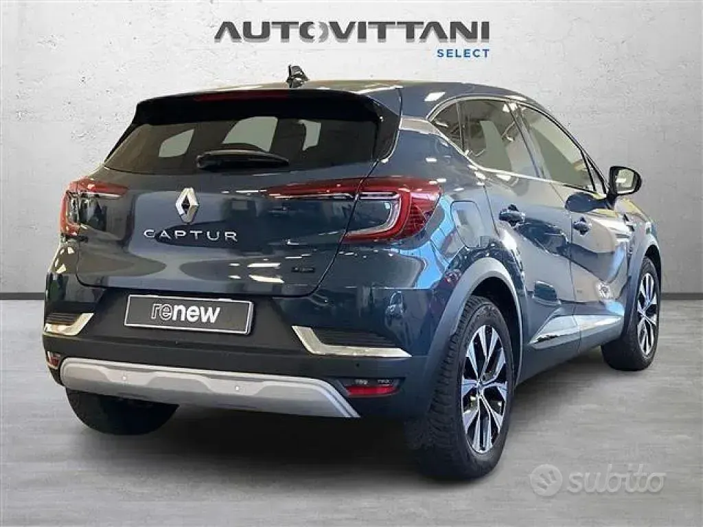 Usata Renault Captur Techno 94 CV (69 kW) 2024 Blu SUV