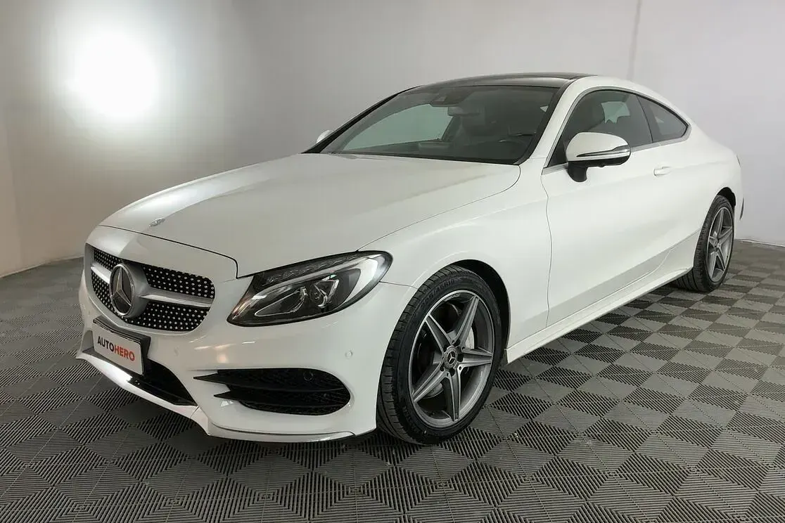 Käytetty Mercedes C250 Premium 205 HP (150 kW) 2017 Coupe - kaksiovinen