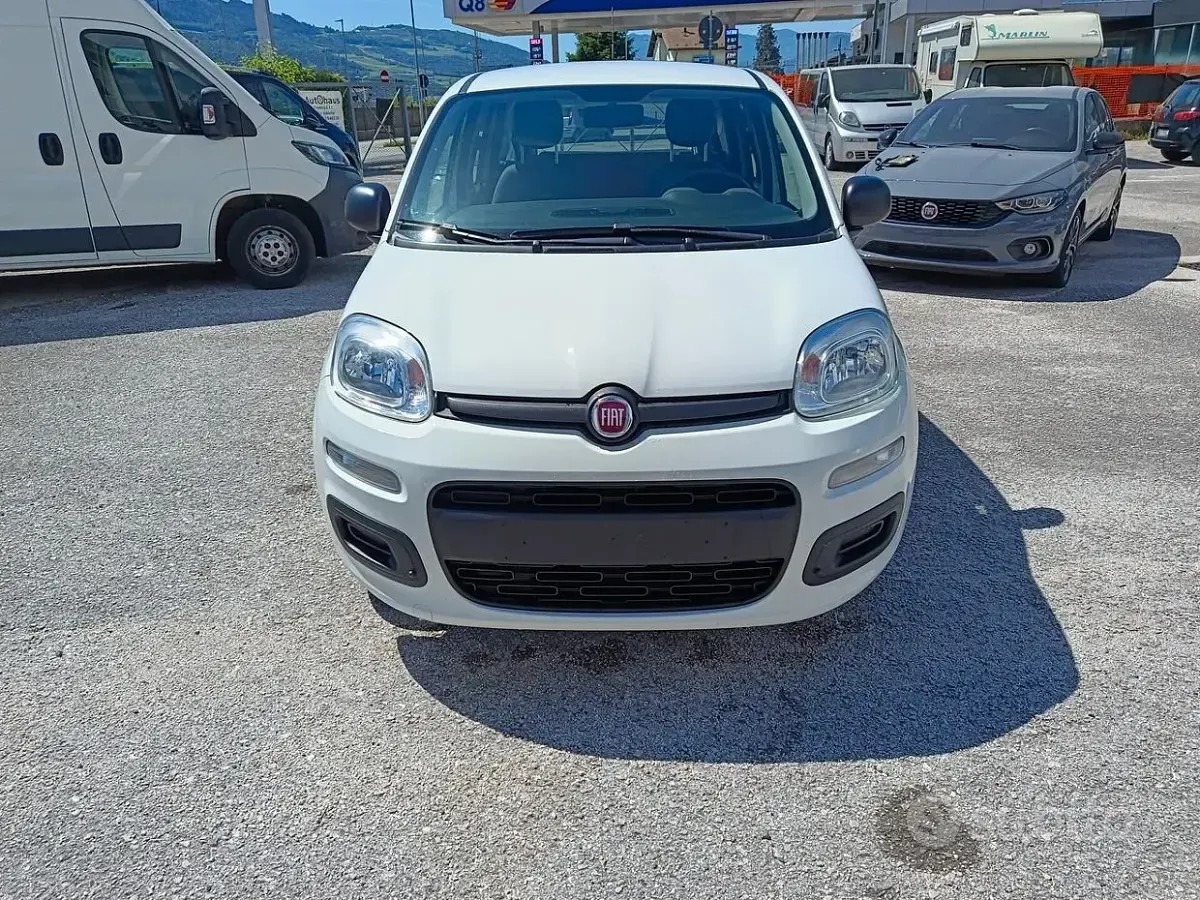Usata Fiat Panda Easy 69 CV (50 kW) 2015 Bianco Utilitaria