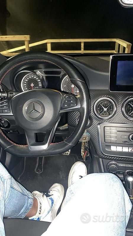 Usata Mercedes A180 AMG 2016 Grigio
