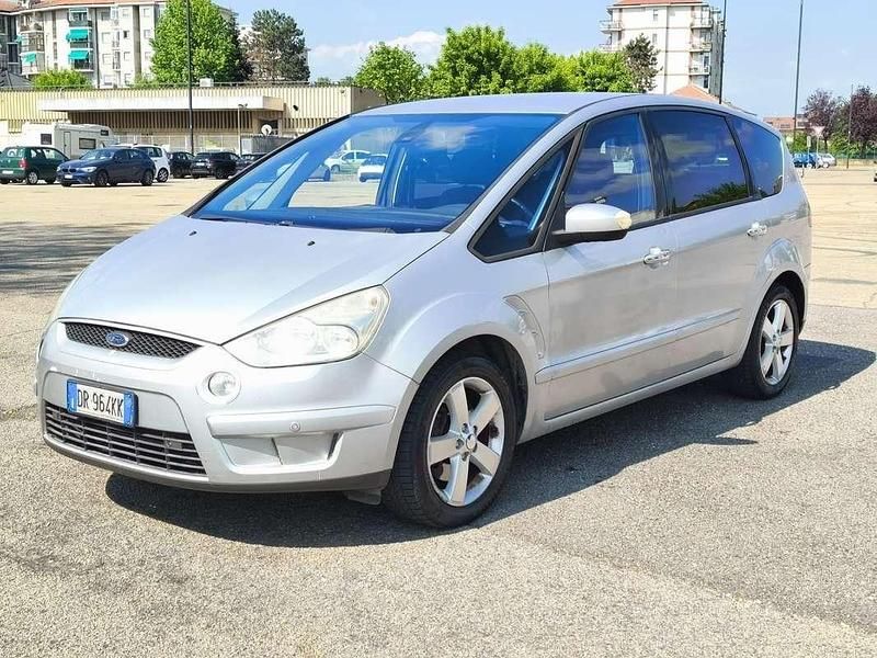 Usata Ford S-MAX Titanium 175 CV (128 kW) 2008 Monovolume