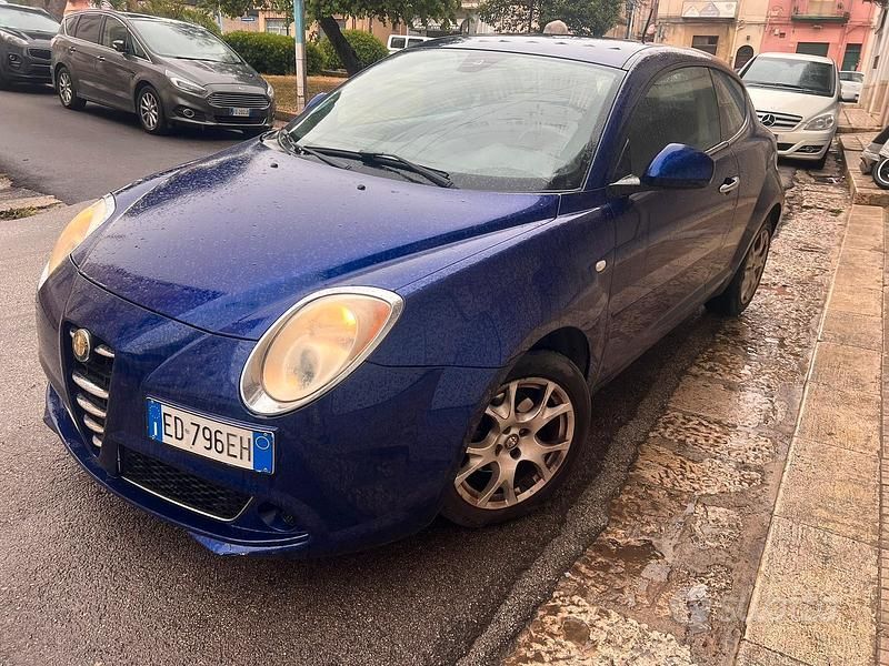 Usata Alfa Romeo MiTo 120 CV (88 kW) 2010 Blu Utilitaria