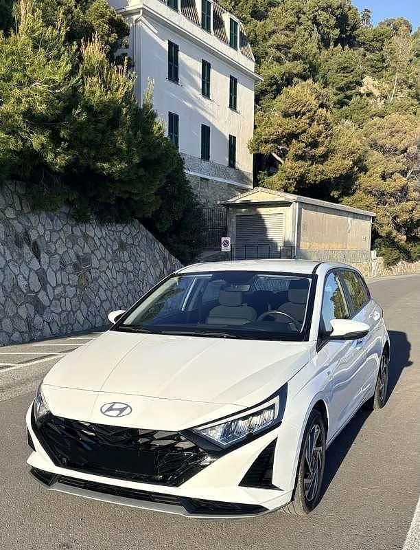 Usata Hyundai i20 101 CV (74 kW) 2024 Utilitaria