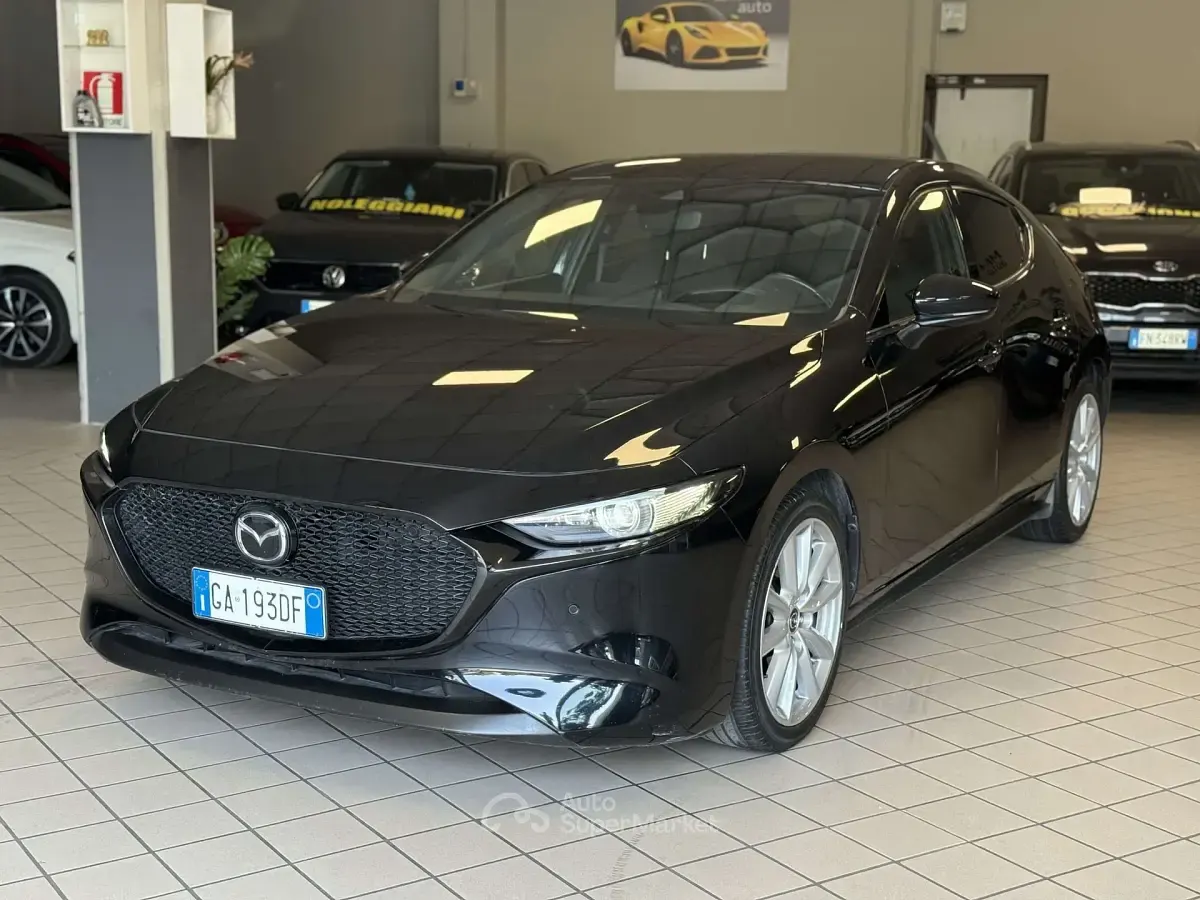Usata Mazda 3 Exclusive 122 CV (89 kW) 2020 Other Berlina