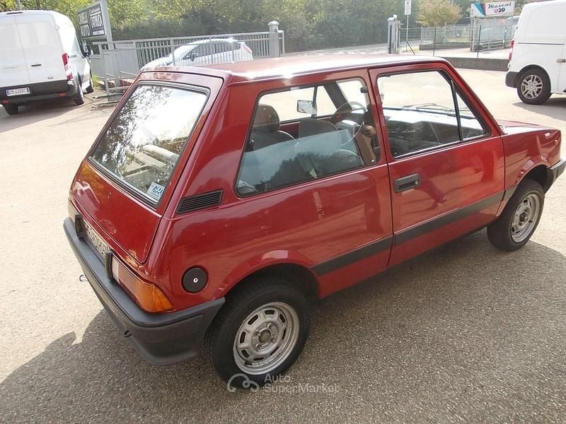 Usata Innocenti 500 31 CV (22 kW) 1989 Rosso Utilitaria
