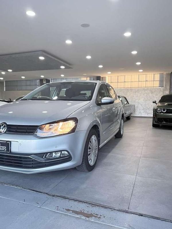 Usata VW Polo 75 CV (55 kW) 2016 Argento Utilitaria